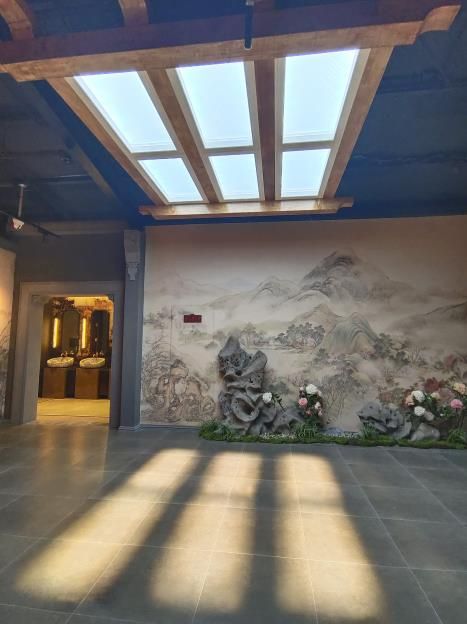 Recessed grid of artificial skylights in a government building